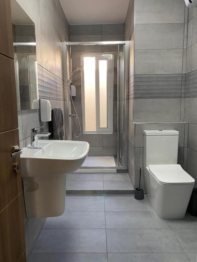 Seaside Apartment In Gzira Екстериор снимка